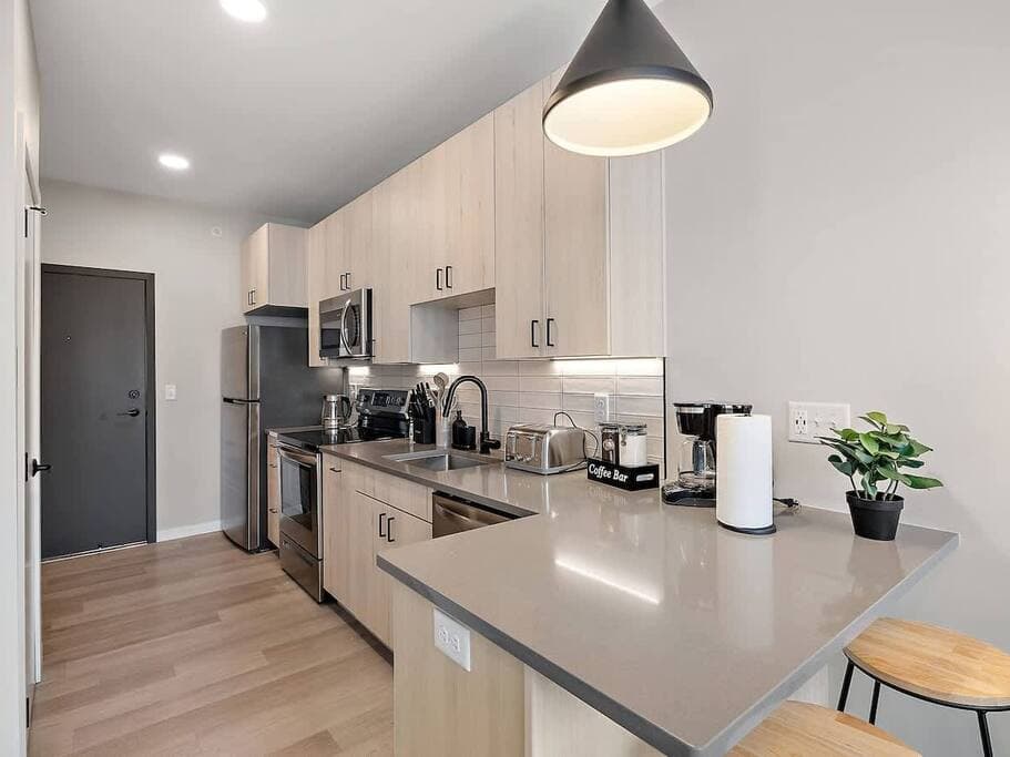 Modern 1BR · NE Minneapolis - Photo 5