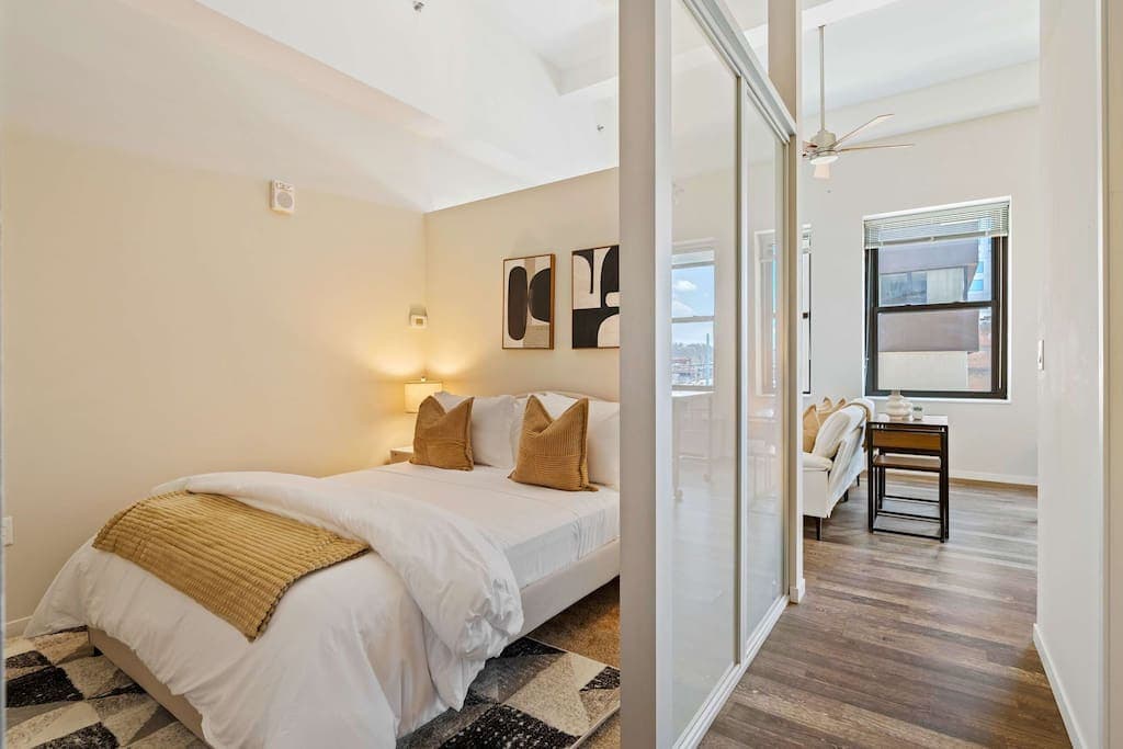 City View 1BR · Cincinnati - Photo 3